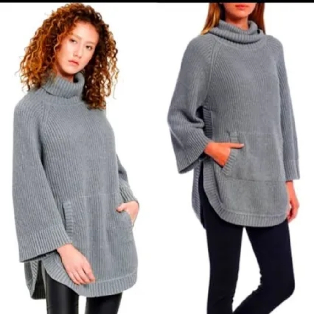 UGG Raelynn Soft Cable Knit Sweater